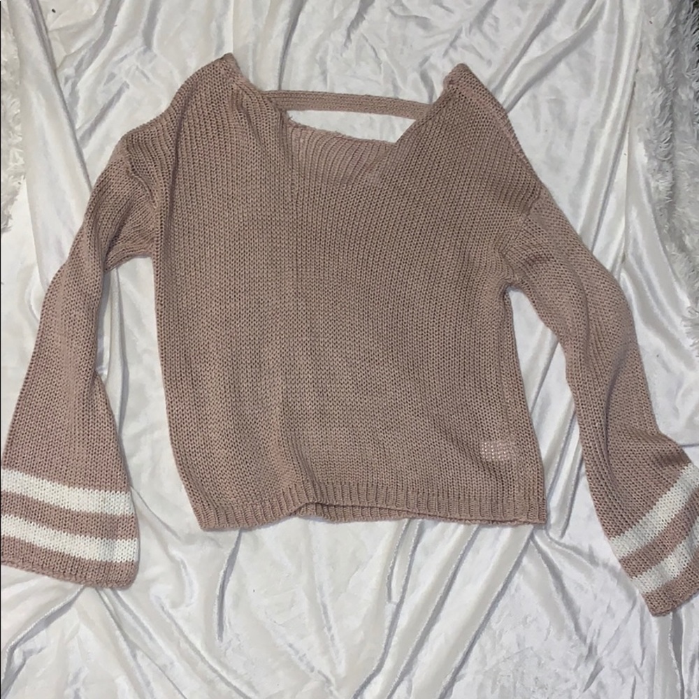 Crop sweater low neck